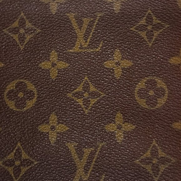 Luis Vutton Pochette - Picture 6 of 7